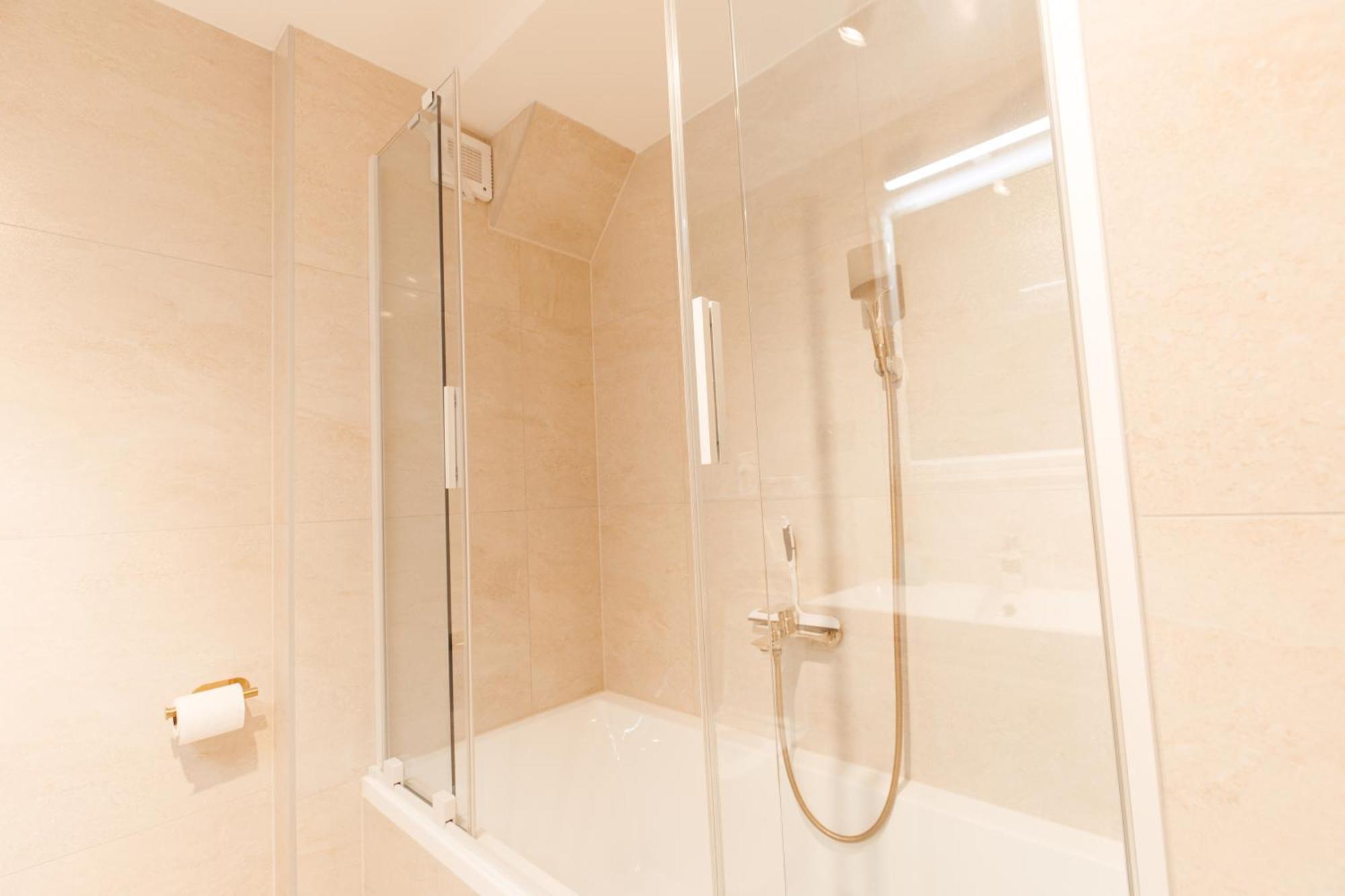 Moderny Byt V Najlepsej Lokalite Nitra Ngoại thất bức ảnh